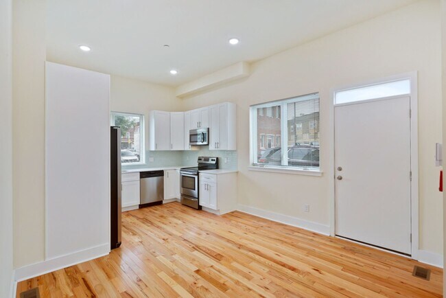 Photo - 2100 Sears St Unit 1st Floor