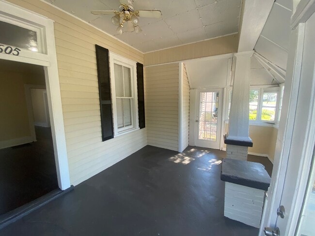 Photo - **AVAILABLE NOW**3 Bedroom/1 Bathroom in Columbus, GA 31904