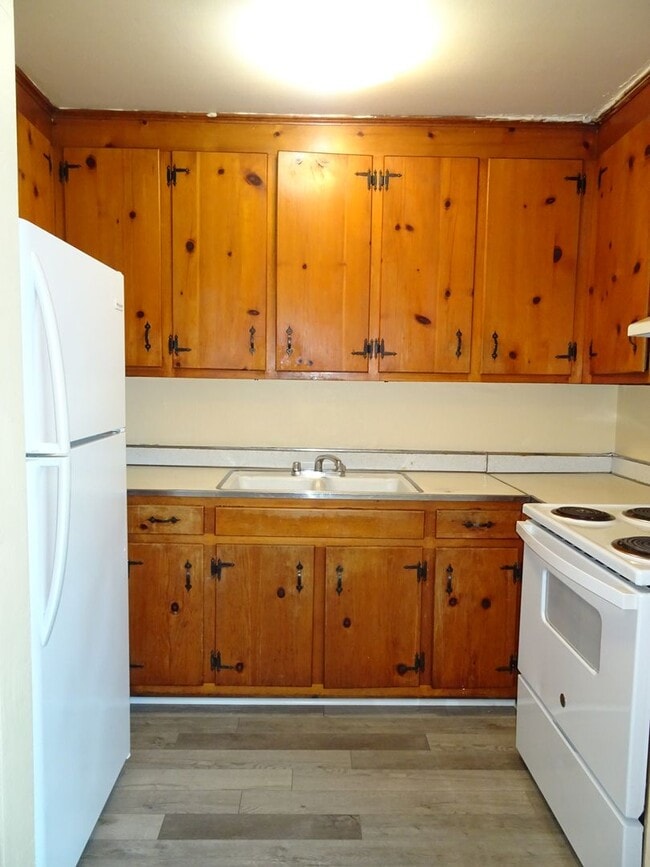 Photo - 2 Bedrooms 1 Baths Apartment Rental in Parkview area Newport News Unit Apt 04