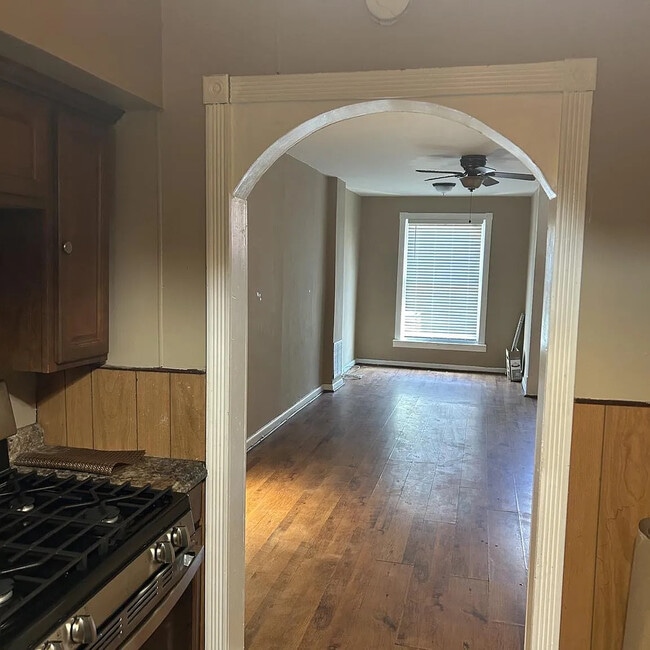 Photo - 26 N Decker Ave