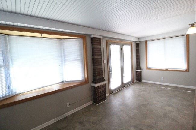 Photo - 1+ Bedroom 1 Bath Apartment in Midtown Unit 1312 W 39TH ST. #1