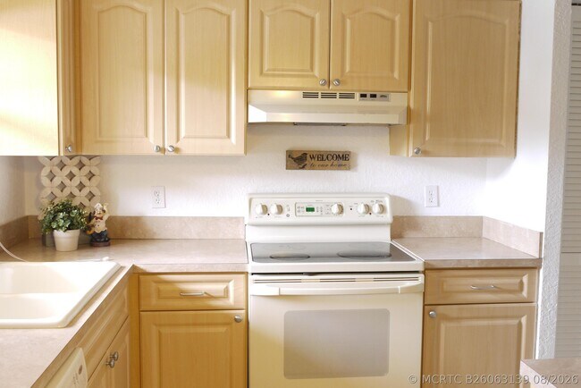 11477 NW 39th Ct Unit 105-1