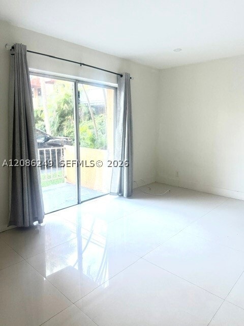 Photo - 18111 NW 68th Ave Unit I105