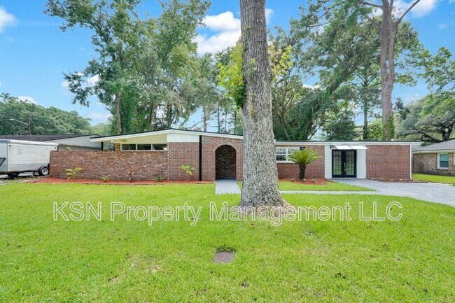 117 Windsor Rd
