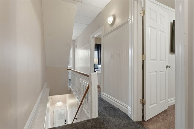 116 S 17th St Unit 2