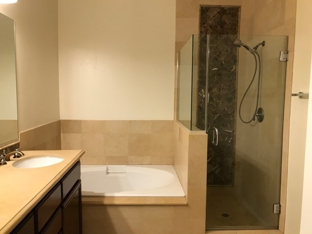 Photo - 10715 Camarillo St Unit 201