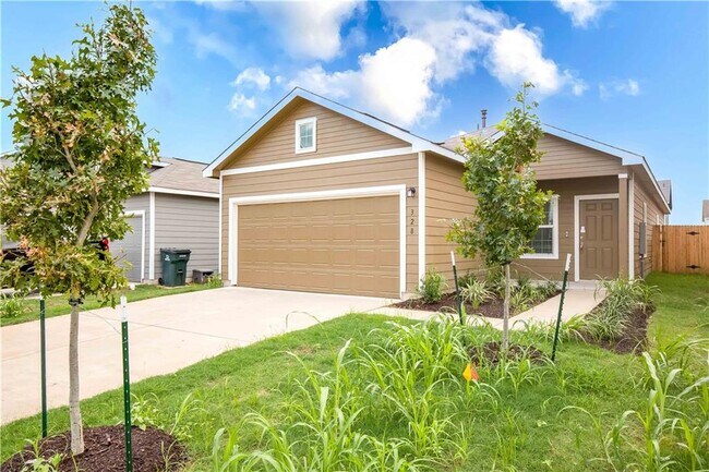 Photo - 328 Mica Trl