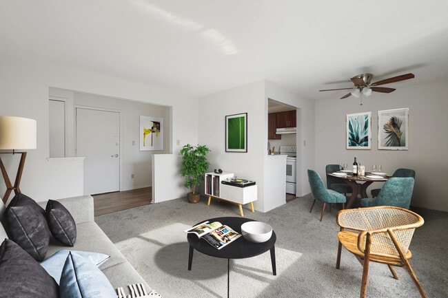 Photo - Midtown Towers