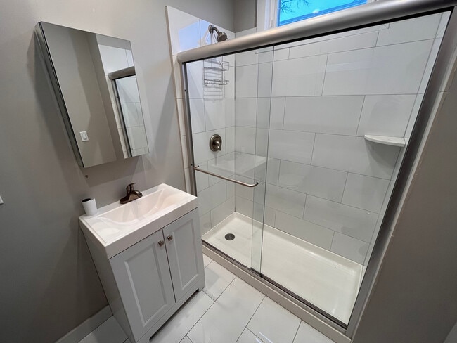 Photo - 5419 N Ravenswood Ave Unit 1