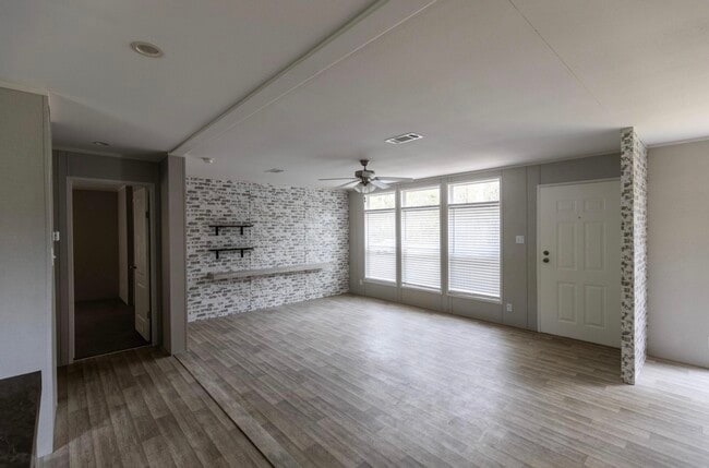 3626 Trent Rd
