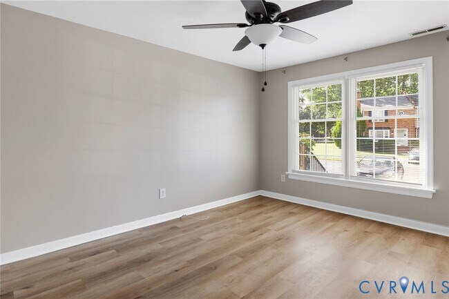 Photo - 2218 Kingsbrook Dr