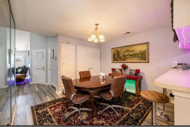 Photo - 5844 Ashridge Pl