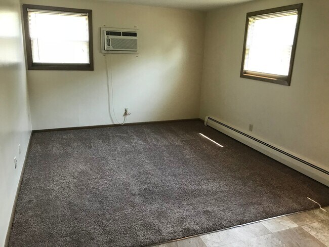 Photo - Forestview 1 Bedroom Lower Unit Unit 1524-4