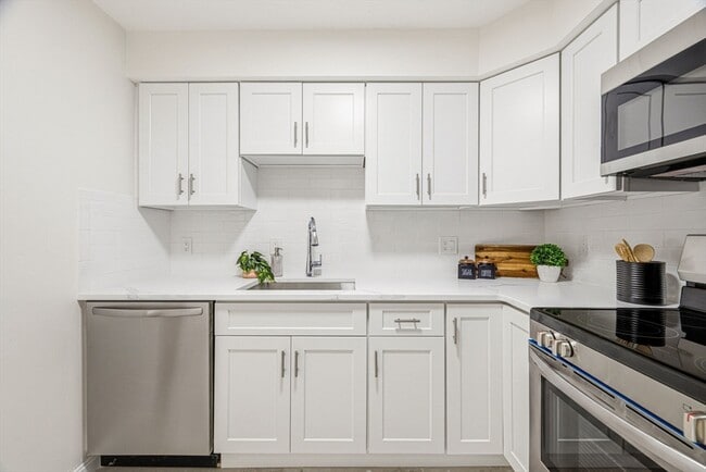 Photo - 595 Revere Beach Pkwy Unit 40