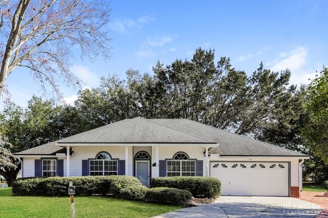 Building Photo - 477 Federal Hill Rd