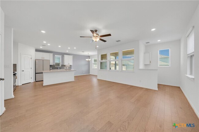 Photo - 2050 Egret Ave