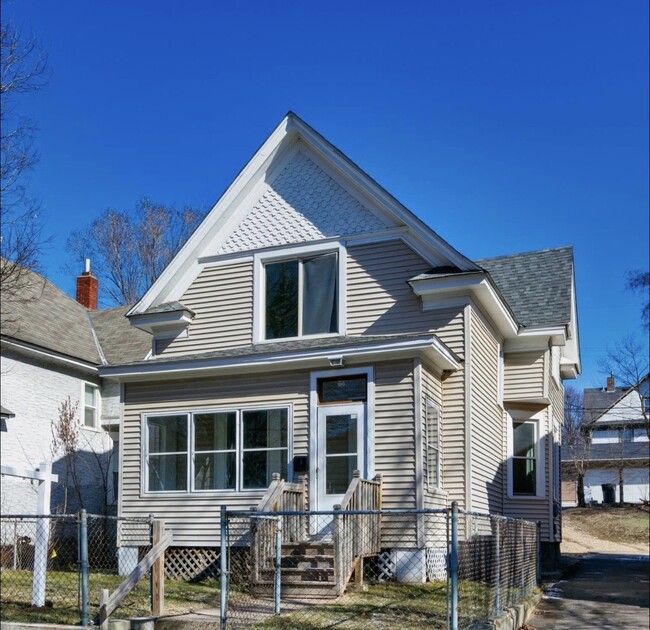 Front of unit - currently white steps - 1159 Bush Ave Townhome