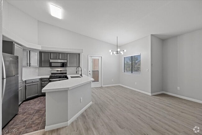 Building Photo - 900 Heavenly Hills Ct Unit 217 Rental