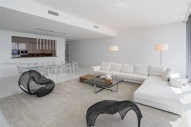 Photo - 17475 Collins Ave Unit 2802
