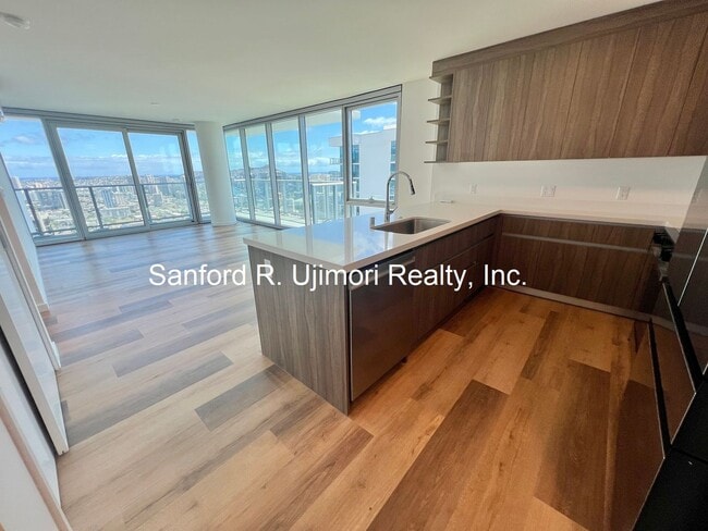 Building Photo - lion4301 Unit 1