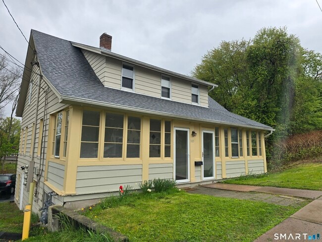 Building Photo - 103 Capen St Unit LL