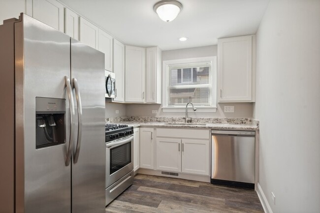 Photo - 293 Scott St