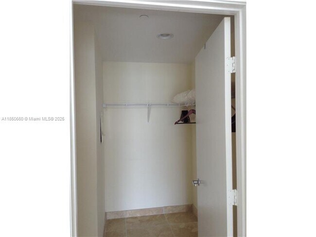 Photo - 1060 Brickell Ave Unit 3001
