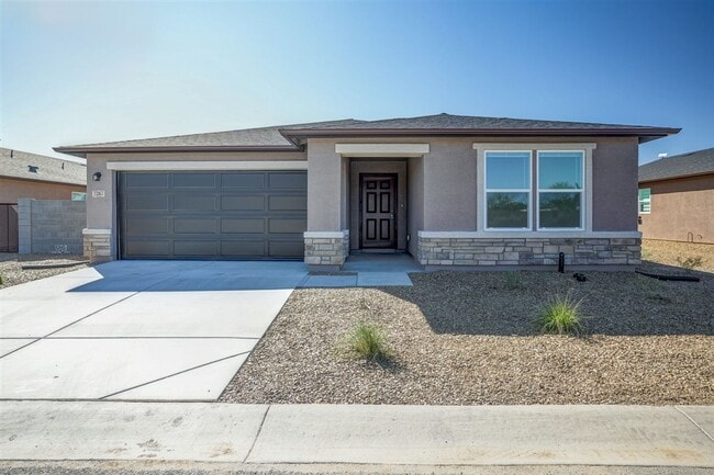 Building Photo - Rent This New Build in Prescott Valley!