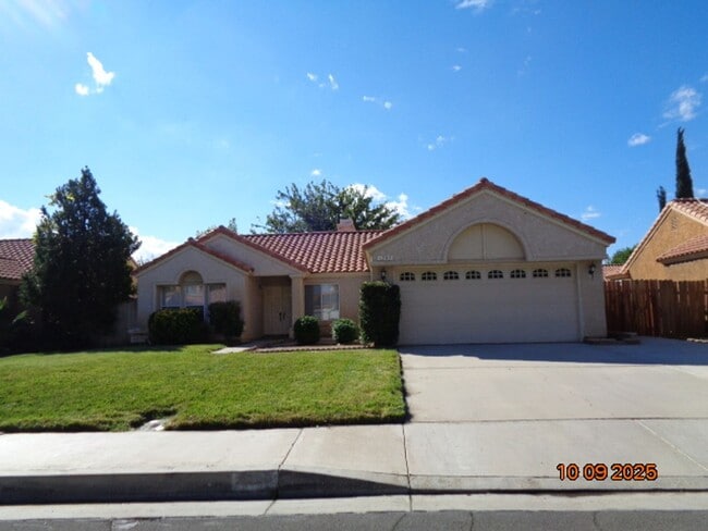 Nice One Story Offering 1524 sq. ft. Built... - Nice One Story Offering 1524 sq. ft. Built...