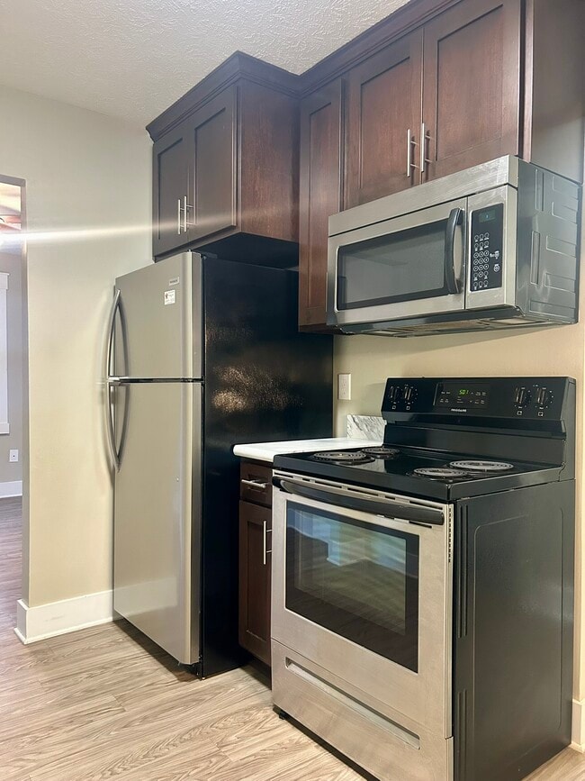 Photo - Maplewood Apartments