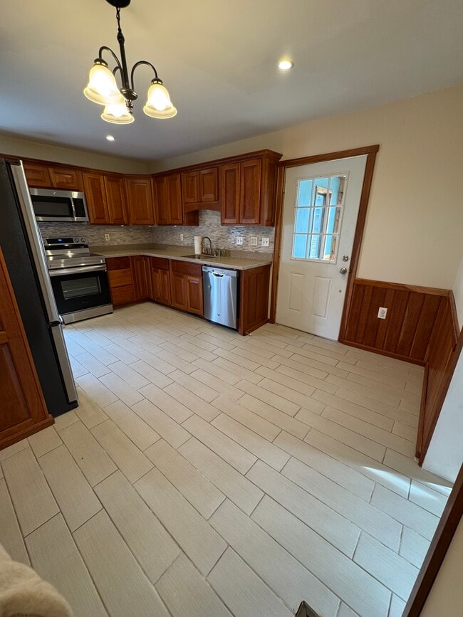 Photo - 220 Lafayette St Unidad #1