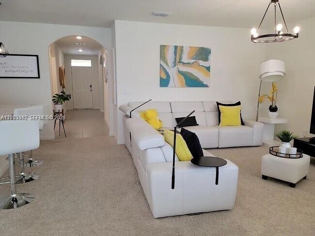 Photo - 5517 Amusement Ave