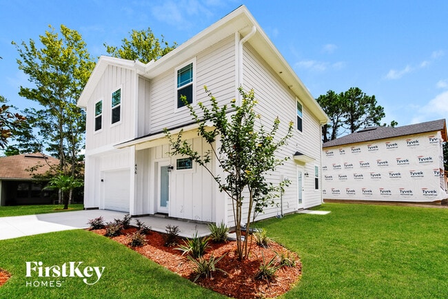 Photo - 456 Monet Ave