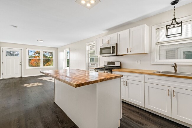 Photo - 3 1/2 Baltimore Street Unit 3 1/2 Baltimore Street -  2