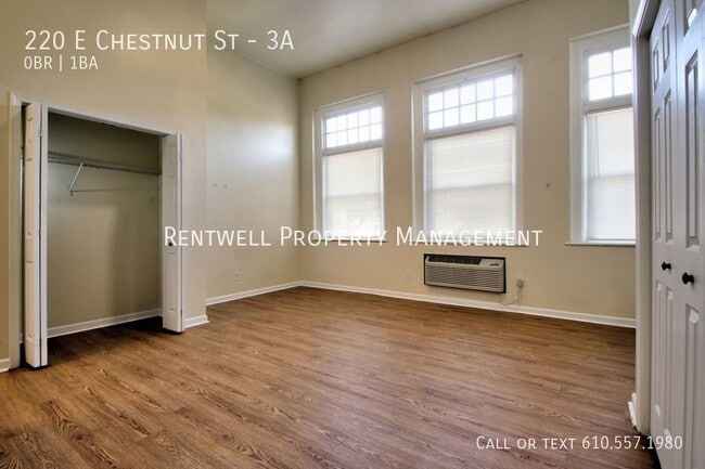 Photo - 220 E Chestnut St Unit 3A
