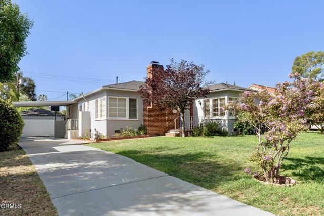 Photo - 2254 Queensberry Rd
