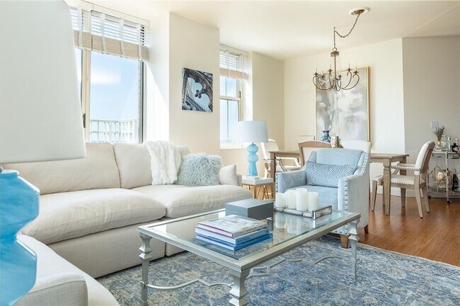 1 W Exchange St Unit 2503