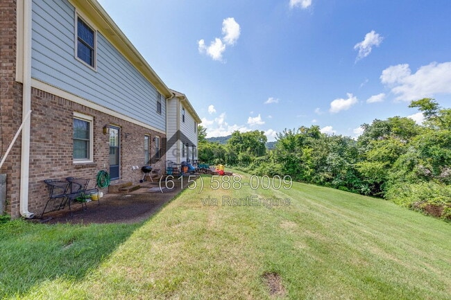 Photo - 717 Fox Ridge Dr