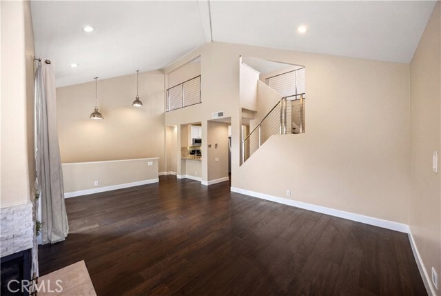 Building Photo - 12 Opera Ln