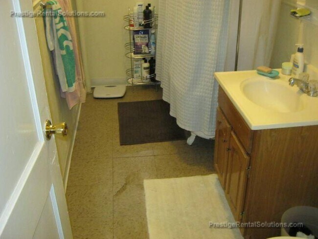 368 Riverway Unit 2