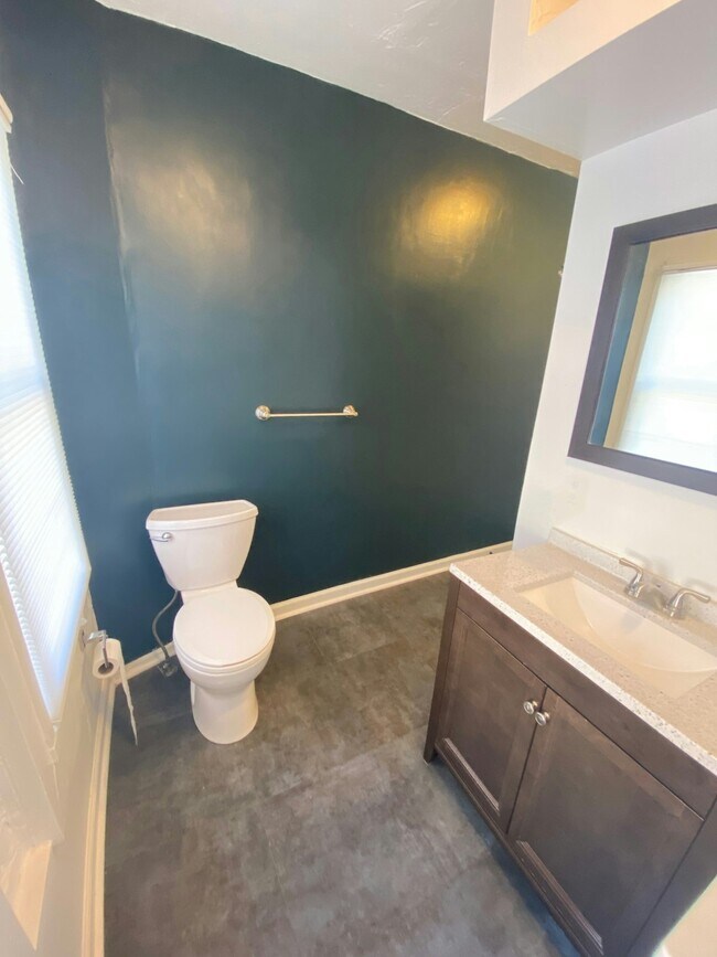 Photo - 1701 Fulton Rd Unit 3