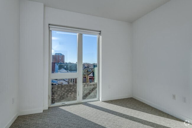 1HAB, 1BA - 677 ft²