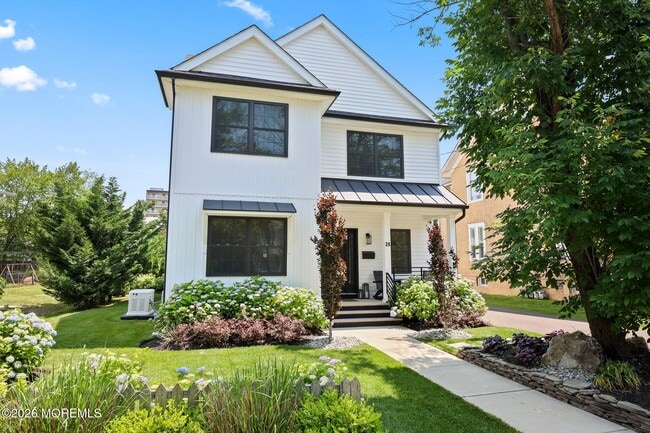 Photo - 28 Rector Pl