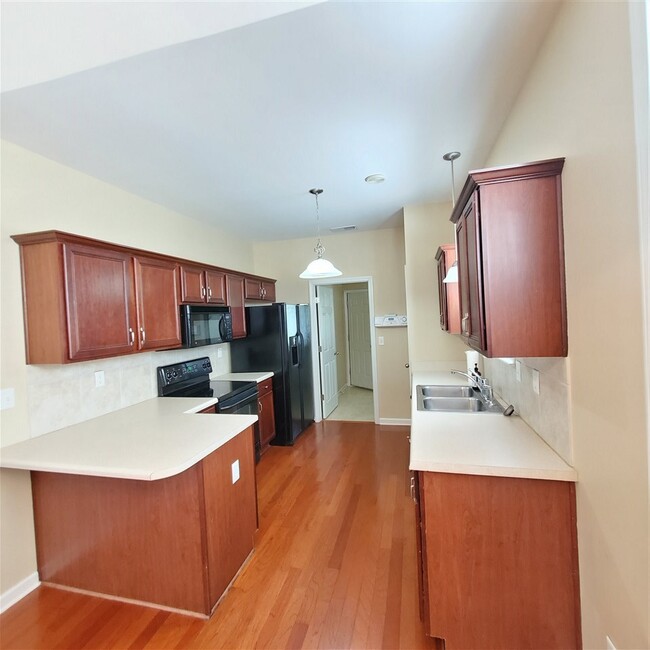 Photo - 189 Fleets Island Dr