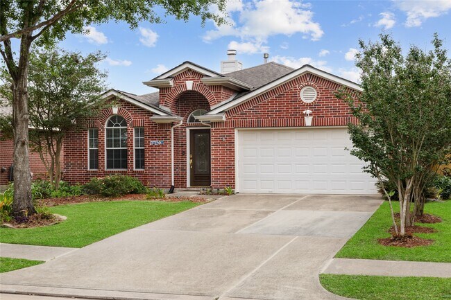 Photo - 14614 Mills Park Ln