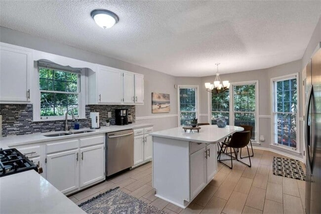 5246 Valley Tarn