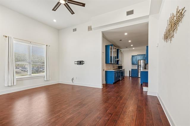 Photo - 422 N Marlborough Ave