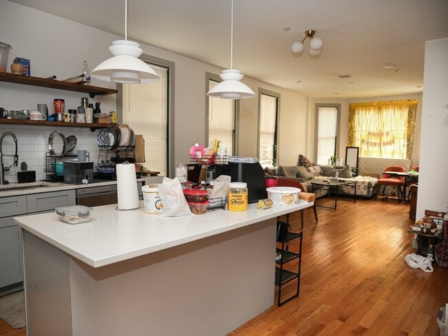 Photo - 15 Maywood St Unit 2