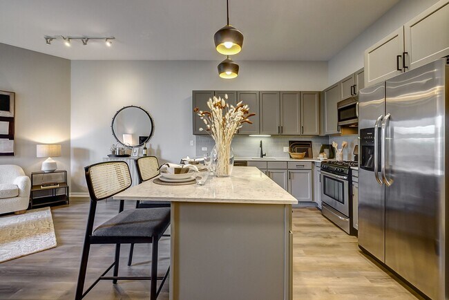 Photo - Reserve at Glenview