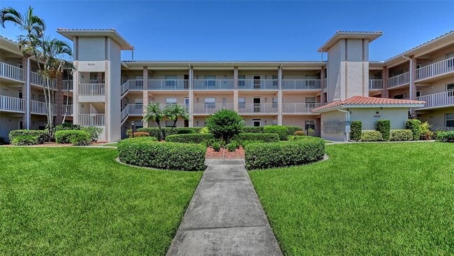 Building Photo - 6505 Stone River Rd Unit 209 Rental